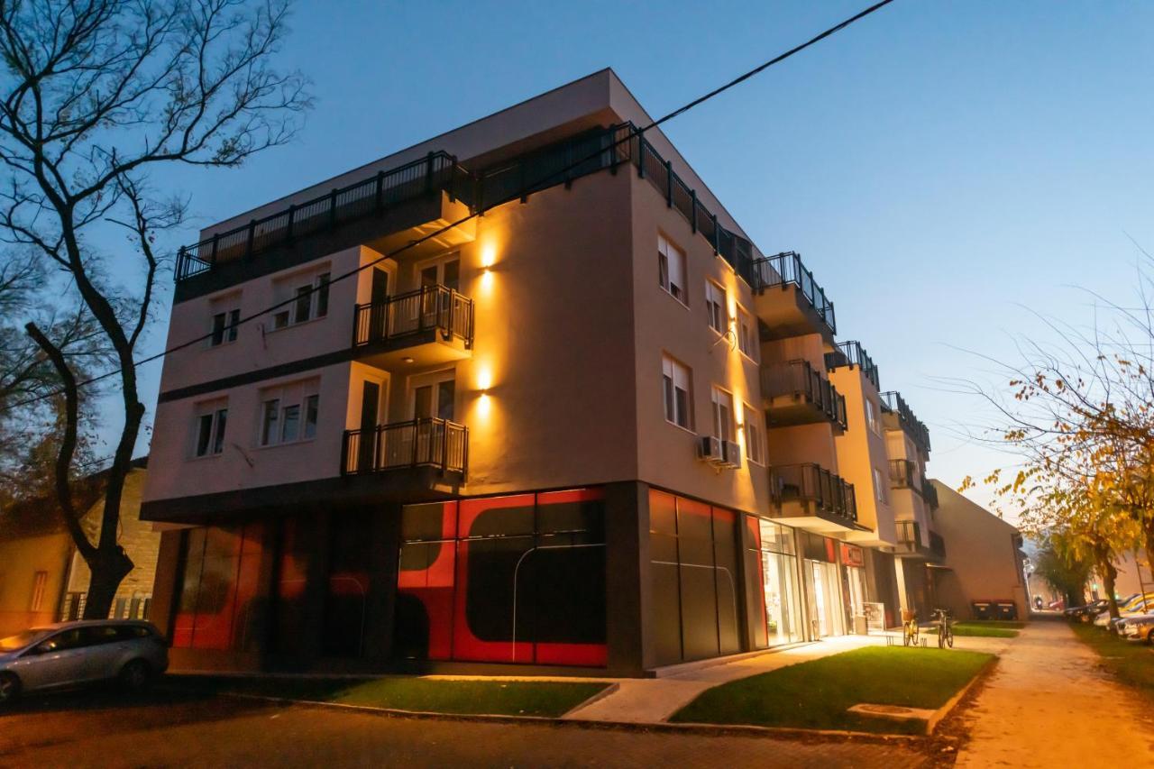 Family Resort Subotica Apartments Exterior photo