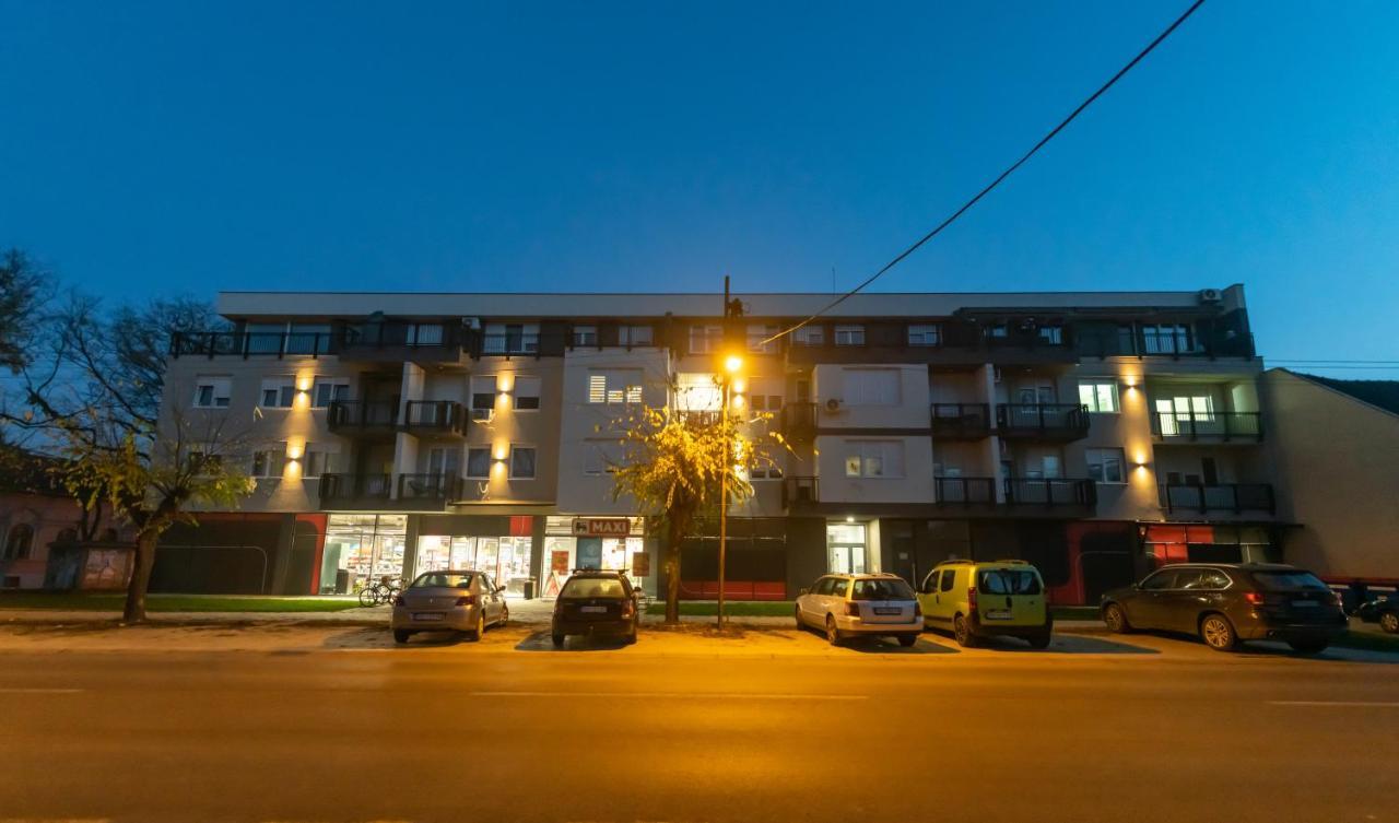 Family Resort Subotica Apartments Exterior photo