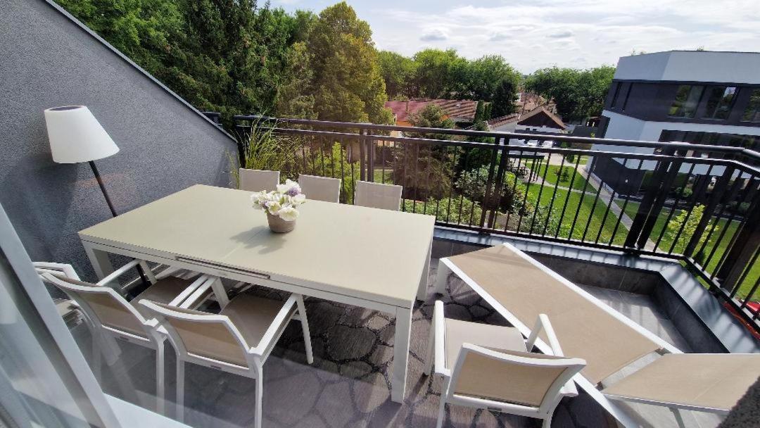 Family Resort Subotica Apartments Exterior photo